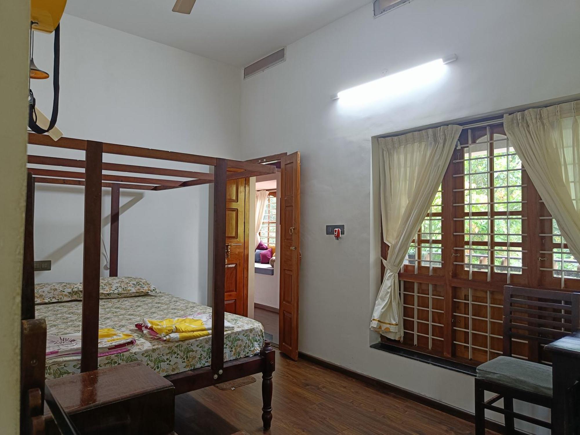 Anandam Stays - Premium 3Bhk Plush Homestay, Vaikom Near Kumarakom מראה חיצוני תמונה